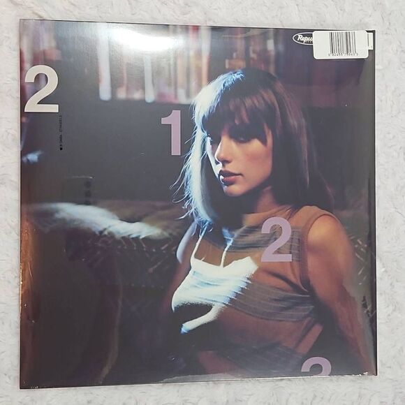 Love Potion Purple Marbled Vinyl Special Edition Taylor Swift Midnights - Picture 2 of 4